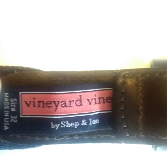 VINEYARD VINES Navy & Brown Brass Buckle Belt - Picture 2 of 7